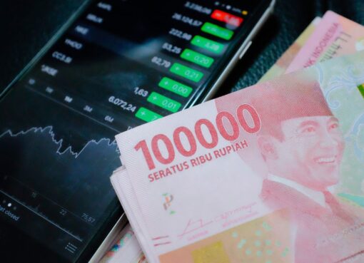 Simak Kurs Rupiah Hari Ini di 5 Bank Besar Indonesia